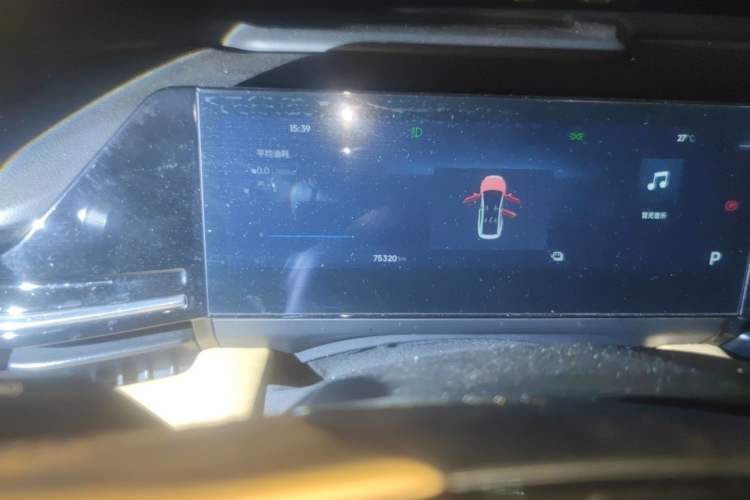 Used Geely Galaxy L6 2024 60km PLUS Dragon Edition Odometer Close Up