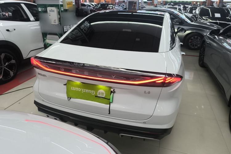 Used Geely Galaxy L6 2024 125km Creative Edition Rear