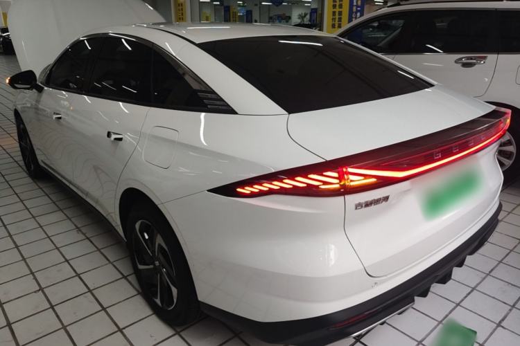 Used Geely Galaxy L6 2024 60km PLUS Dragon Edition Rear Left 45 Deg