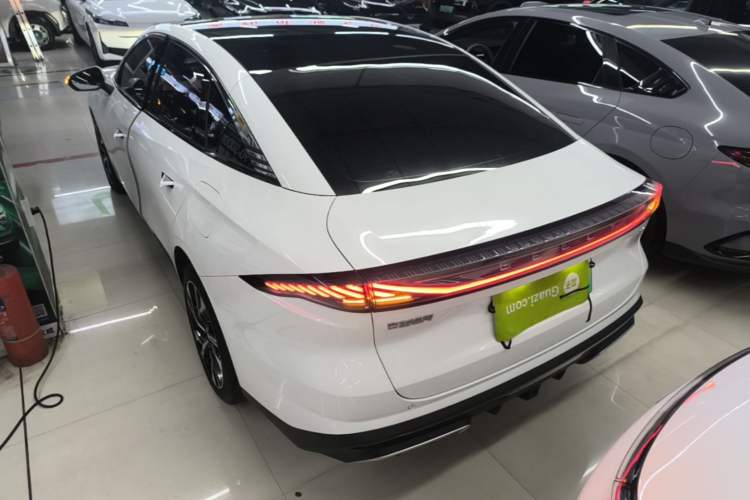 Used Geely Galaxy L6 2024 125km Creative Edition Rear Left 45 Deg