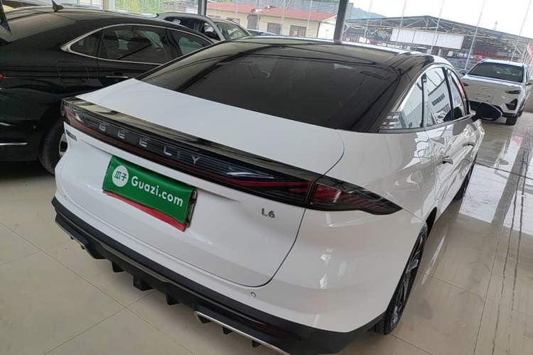 Used Geely Galaxy L6 2024 125km PLUS Dragon Edition Rear Right 45 Deg