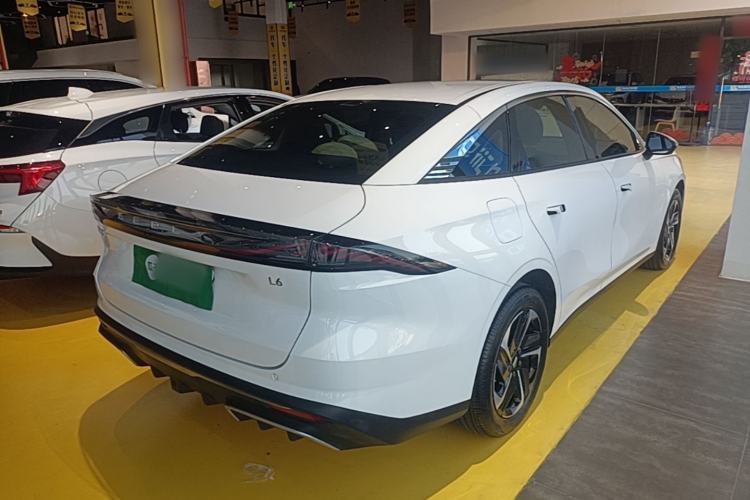 Used Geely Galaxy L6 2024 125km PLUS Dragon Edition Rear Right 45 Deg