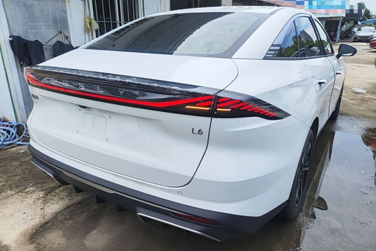 Used Geely Galaxy L6 2024 60km PLUS Dragon Edition Rear Right 45 Deg