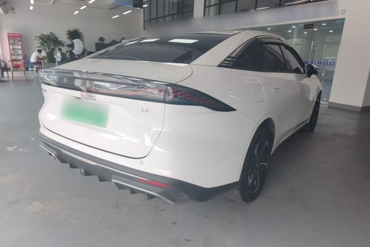 Used Geely Galaxy L6 2024 125km PLUS Dragon Edition Rear Right 45 Deg