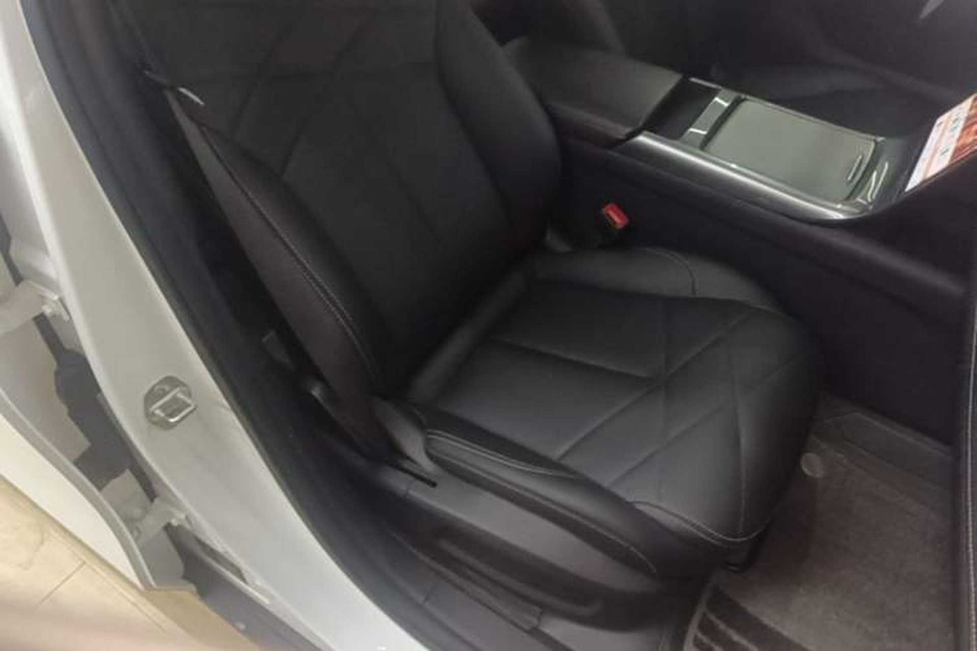 Used Geely Galaxy L6 2024 125km PLUS Dragon Edition Right Front Seat