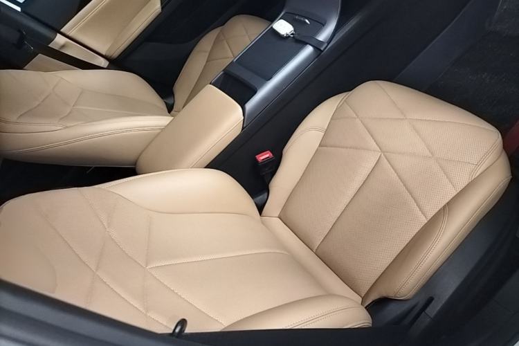 Used Geely Galaxy L6 2024 125km PLUS Dragon Edition Right Front Seat