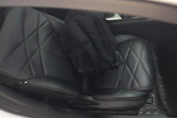Used Geely Galaxy L6 2024 125km PLUS Dragon Edition Right Front Seat