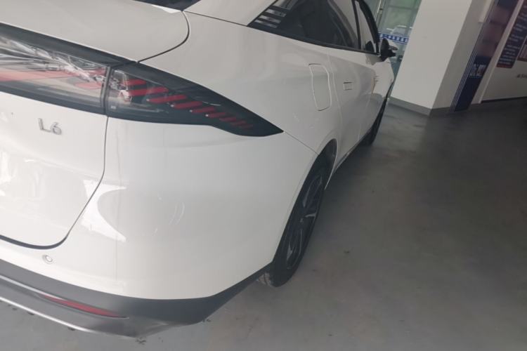 Used Geely Galaxy L6 2024 125km PLUS Dragon Edition Right Rear Taillight