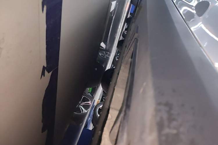 Used Geely Galaxy L6 2024 125km PLUS Dragon Edition Right Side Sill
