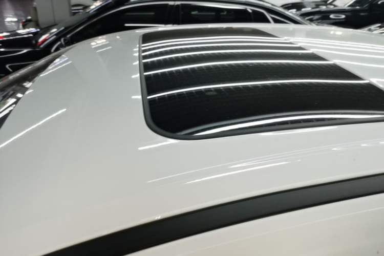 Used Geely Galaxy L6 2024 125km PLUS Dragon Edition Roof
