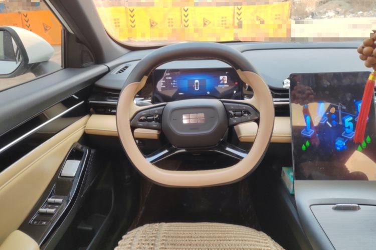 Used Geely Galaxy L6 2024 125km PLUS Dragon Edition Steering Wheel