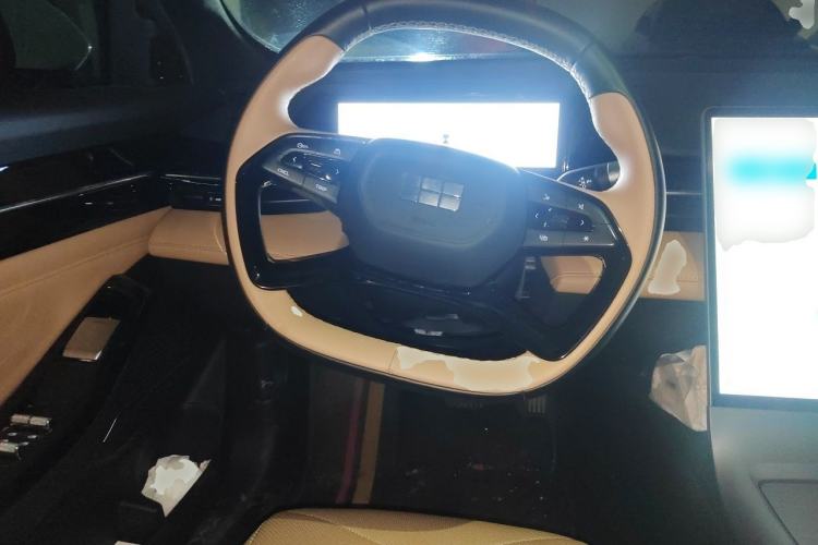Used Geely Galaxy L6 2024 125km PLUS Dragon Edition Steering Wheel