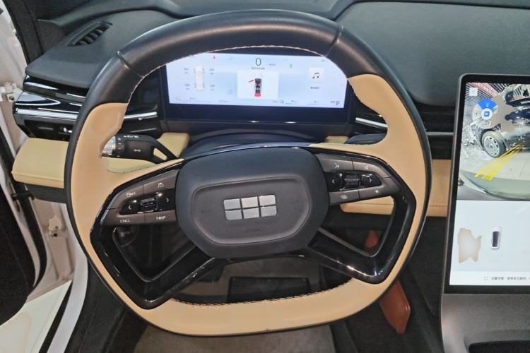 Used Geely Galaxy L6 2024 125km PLUS Dragon Edition Steering Wheel