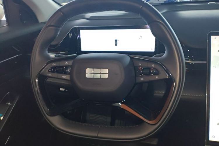 Used Geely Galaxy L6 2024 125km PLUS Dragon Edition Steering Wheel