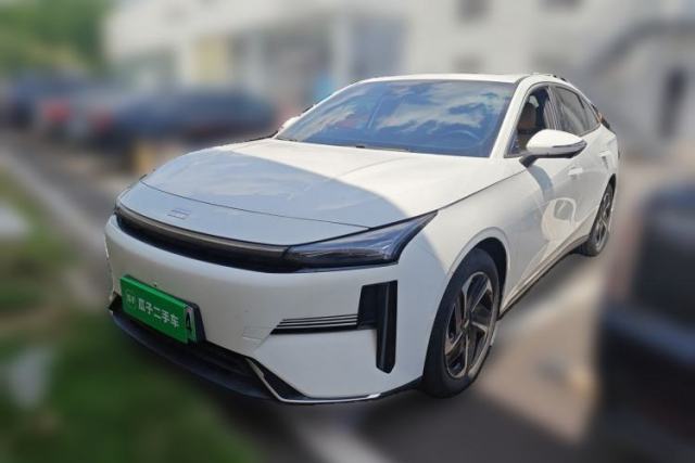Used Geely Galaxy L6 2024 125km PLUS Dragon Edition