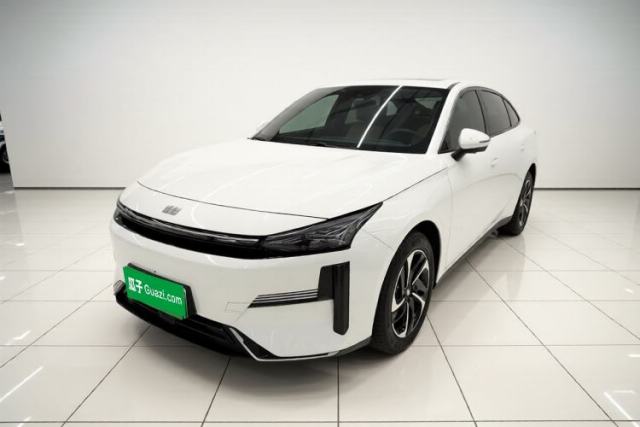 Used Geely Galaxy L6 2024 125km PLUS Dragon Edition