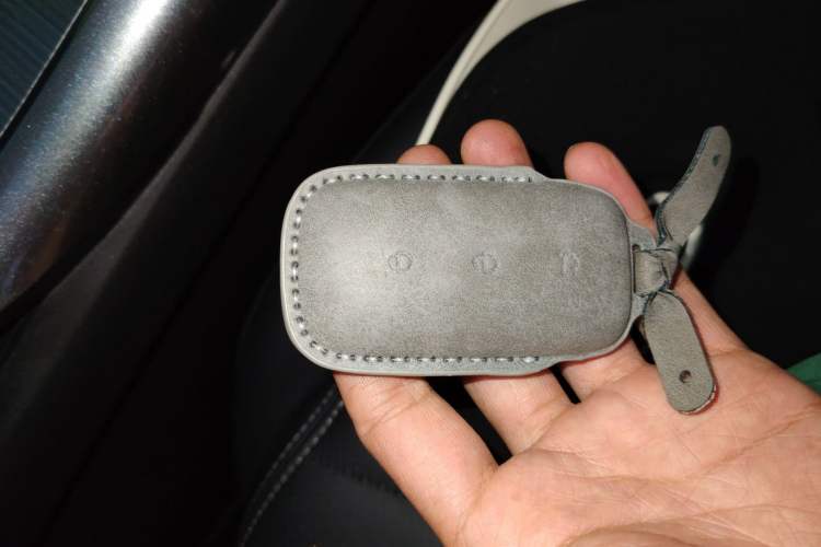 Used Geely Galaxy L6 2024 125km PLUS Dragon Edition Vehicle Key