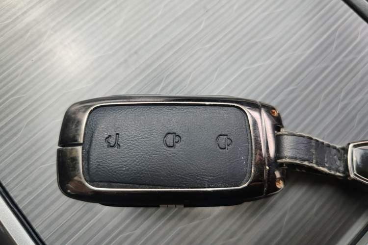 Used Geely Galaxy L6 2024 125km PLUS Dragon Edition Vehicle Key