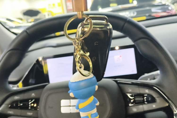 Used Geely Galaxy L6 2024 125km PLUS Dragon Edition Vehicle Key