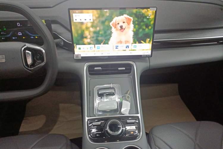Used Geely Galaxy L6 2025 EM-i 60km Launch Edition Audio And AC Panel