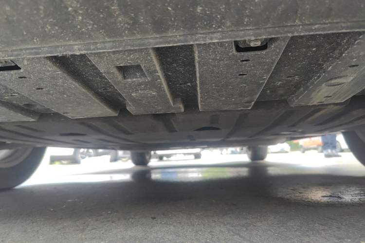 Used Geely Galaxy L6 2025 EM-i 60km Launch Edition Chassis Front