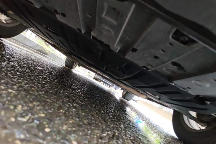 Used Geely Galaxy L6 2025 EM-i 60km Launch Edition Chassis Front