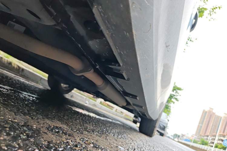 Used Geely Galaxy L6 2025 EM-i 60km Launch Edition Chassis Front Left