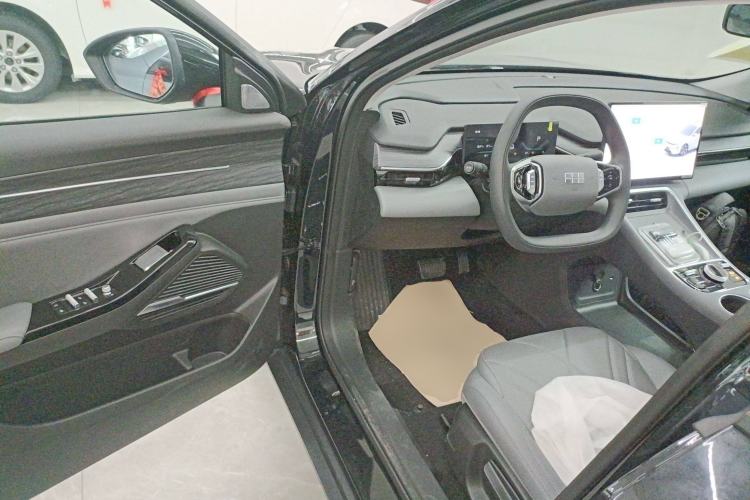 Used Geely Galaxy L6 2025 EM-i 60km Launch Edition Driver Seat