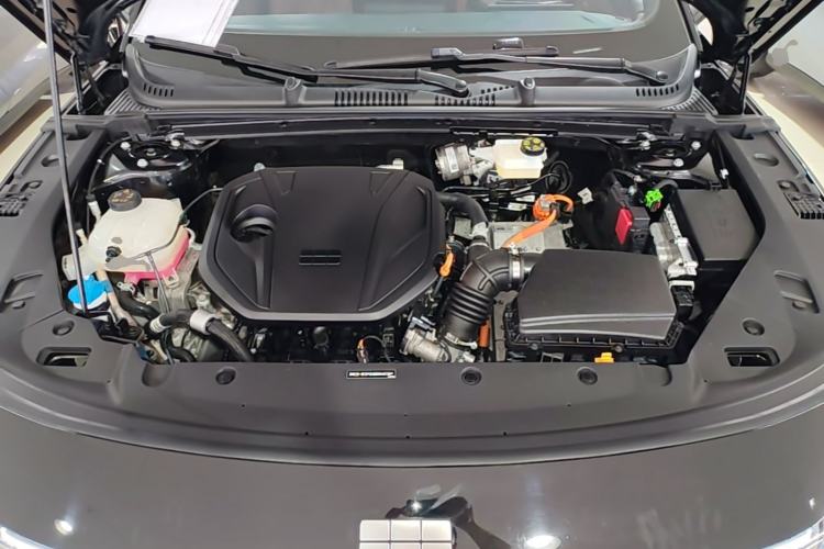 Used Geely Galaxy L6 2025 EM-i 140km Explorer+ Edition Engine Bay