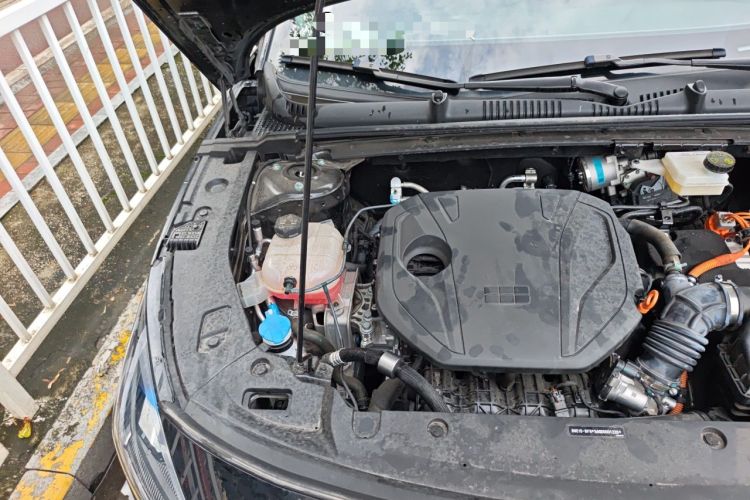Used Geely Galaxy L6 2025 EM-i 60km Launch Edition Engine Bay Right