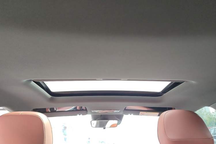 Used Geely Galaxy L6 2025 EM-i 140km Explorer+ Edition Headliner