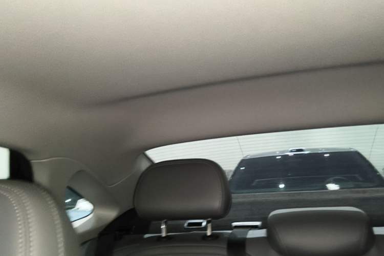 Used Geely Galaxy L6 2025 EM-i 60km Launch Edition Headliner