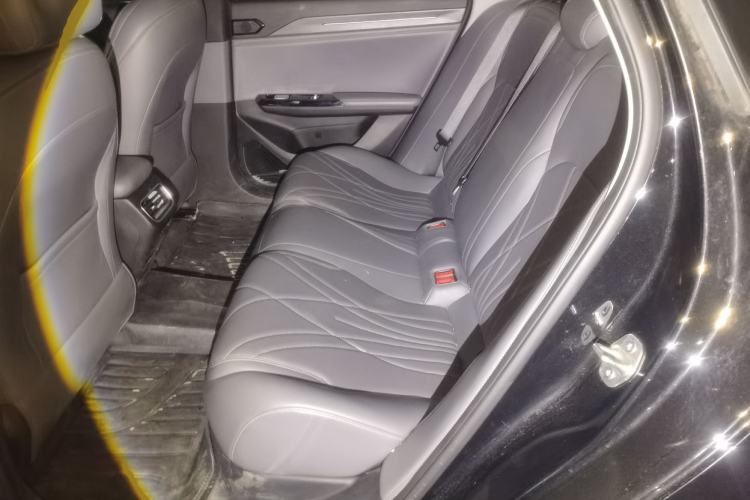 Used Geely Galaxy L6 2025 EM-i 140km Explorer+ Edition Left Rear Seat