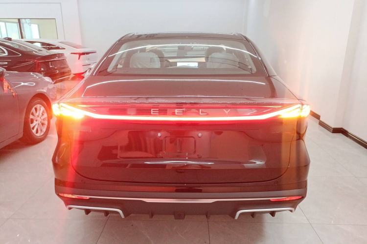 Used Geely Galaxy L6 2025 EM-i 60km Launch Edition Rear