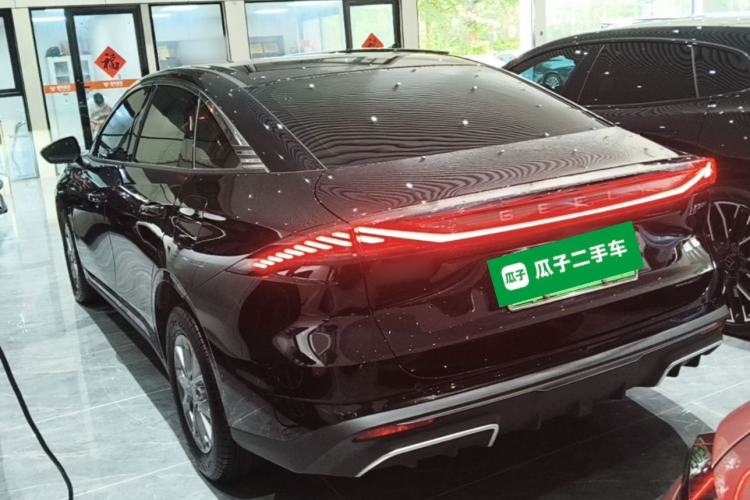 Used Geely Galaxy L6 2025 EM-i 60km Launch Edition Rear Left 45 Deg