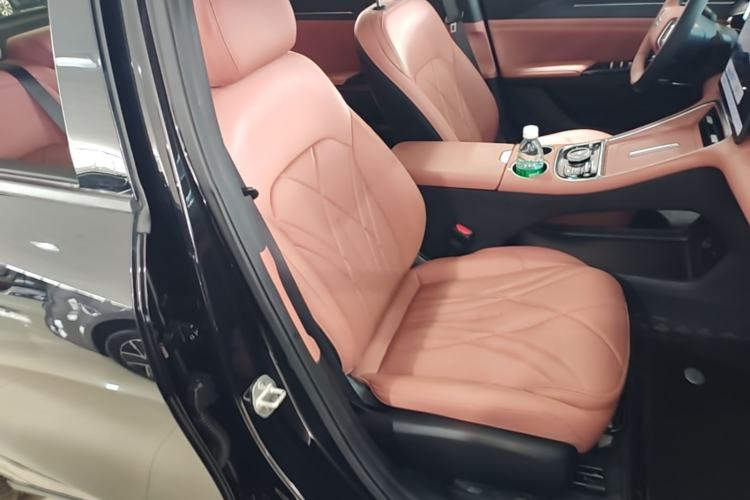 Used Geely Galaxy L6 2025 EM-i 140km Explorer+ Edition Right Front Seat