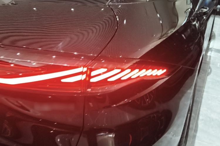 Used Geely Galaxy L6 2025 EM-i 60km Launch Edition Right Rear Taillight