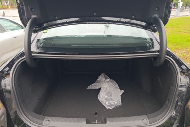 Used Geely Galaxy L6 2025 EM-i 60km Exploration Edition Trunk