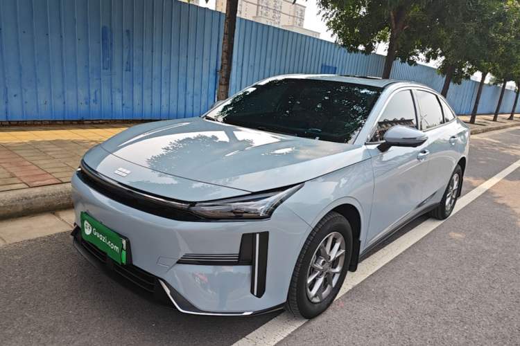 Used Geely Galaxy L6 2025 EM-i 60km Exploration Edition Guazi used car, China used car export, Used car for sale, Used  cars, Cheapest cars for sale