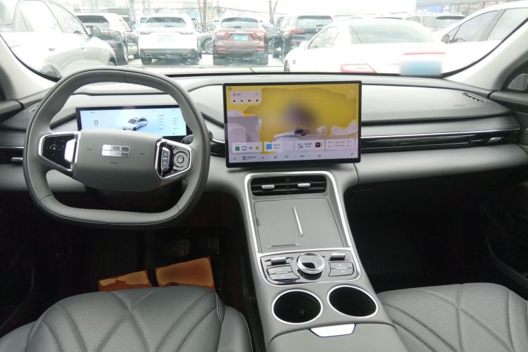 Used Geely Galaxy L6 2025 EM-i 140km Starship Edition Center Console