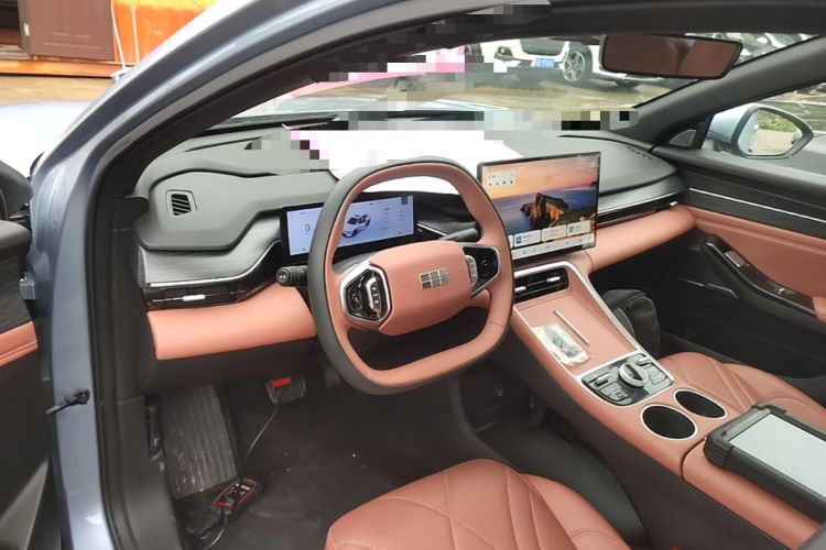Used Geely Galaxy L6 2025 EM-i 140km Starship Edition Center Console