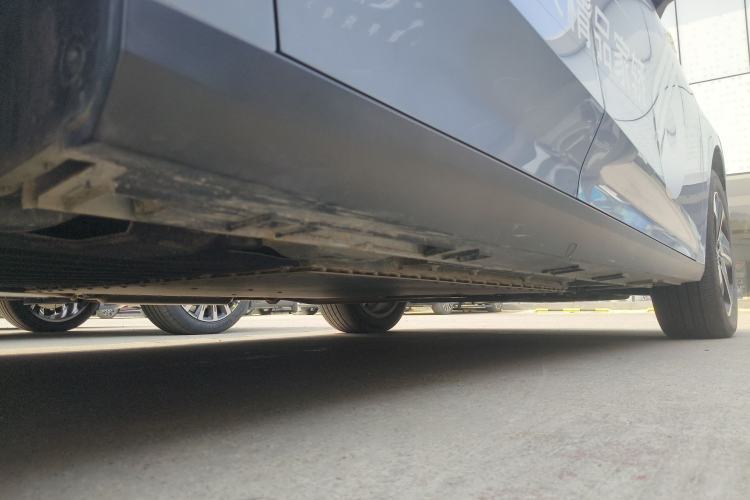 Used Geely Galaxy L6 2025 EM-i 140km Starship Edition Chassis Rear Right