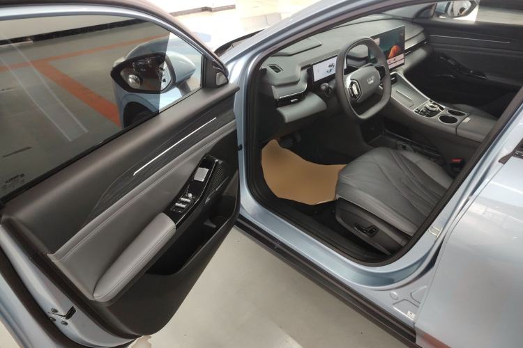 Used Geely Galaxy L6 2025 EM-i 140km Starship Edition Driver Seat