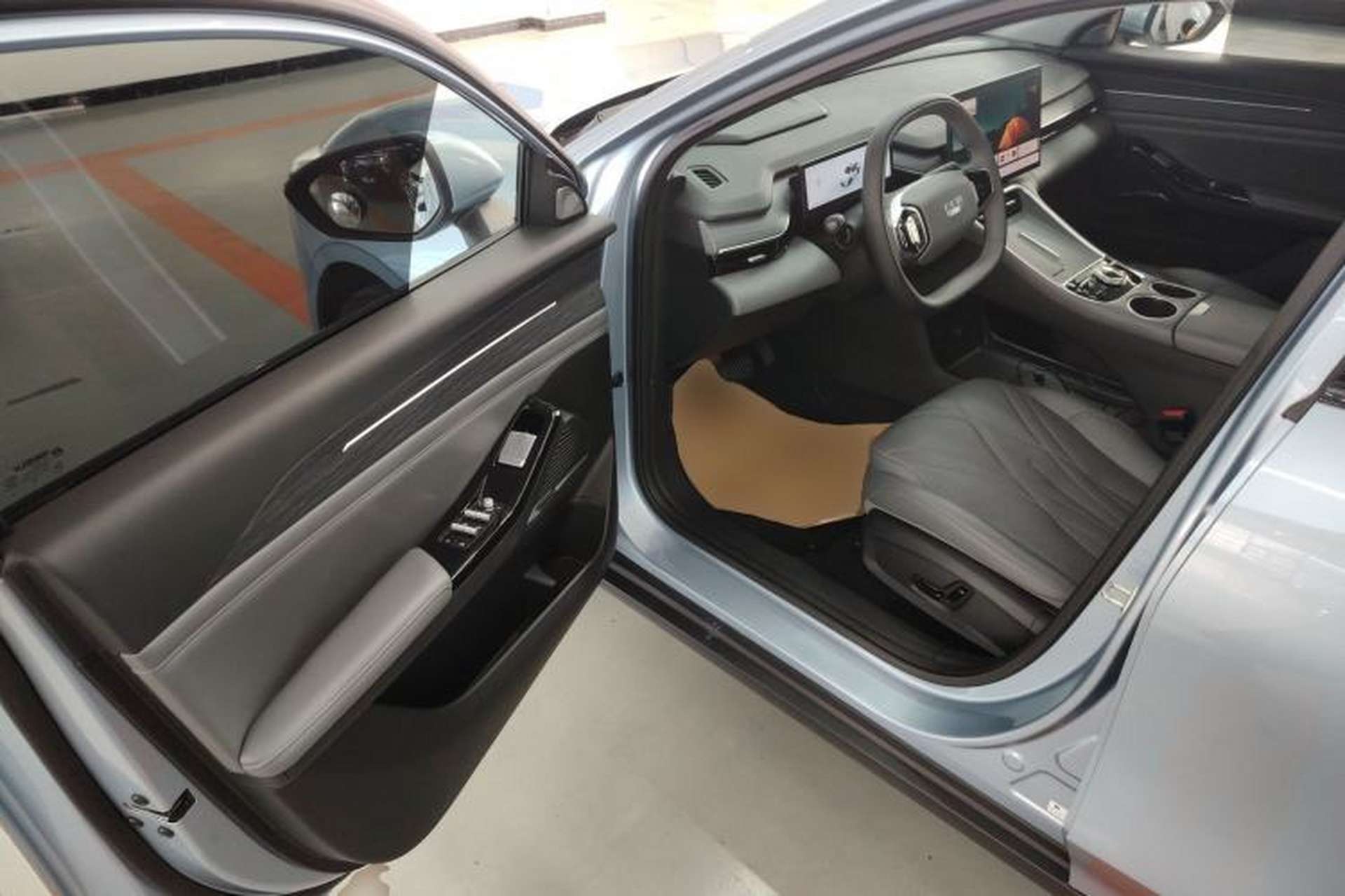 Used Geely Galaxy L6 2025 EM-i 140km Starship Edition Driver Seat
