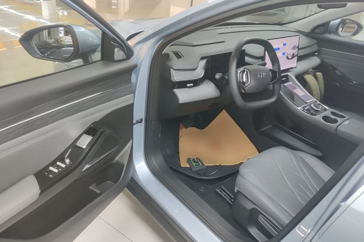 Used Geely Galaxy L6 2025 EM-i 60km Launch Edition Driver Seat
