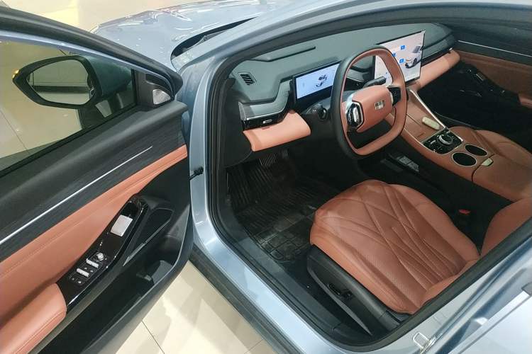 Used Geely Galaxy L6 2025 EM-i 140km Starship Edition Driver Seat