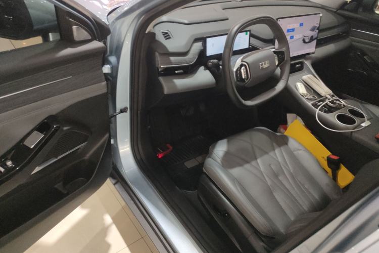 Used Geely Galaxy L6 2025 EM-i 140km Starship Edition Driver Seat