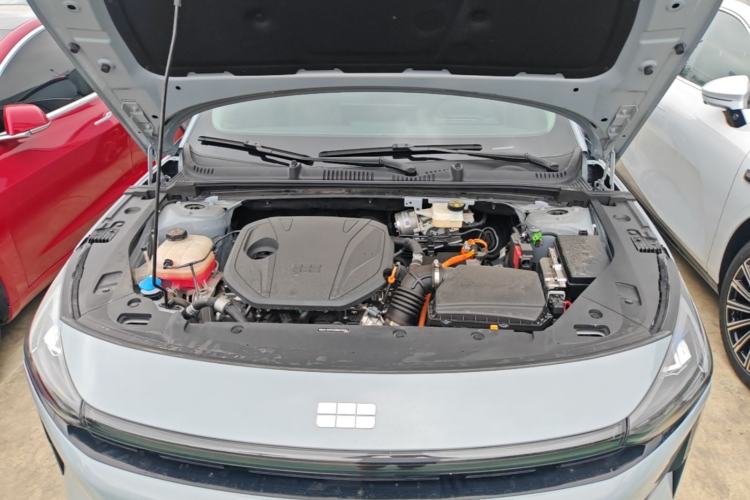 Used Geely Galaxy L6 2025 EM-i 140km Explorer+ Edition Engine Bay