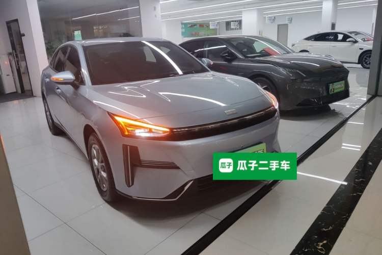 Used Geely Galaxy L6 2025 EM-i 60km Launch Edition Exterior 1