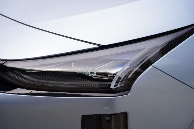 Used Geely Galaxy L6 2025 EM-i 140km Starship Edition Exterior 11